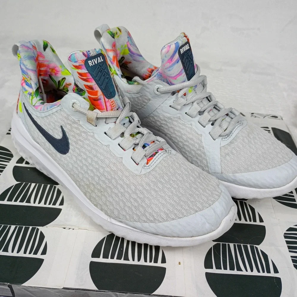 Nike Renew Rival Grey‎ Floral Tropical Running Shoes Womens 7.5